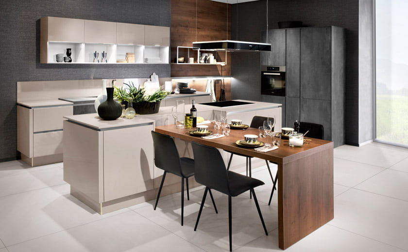 Kuhinjski otok jedilna miza