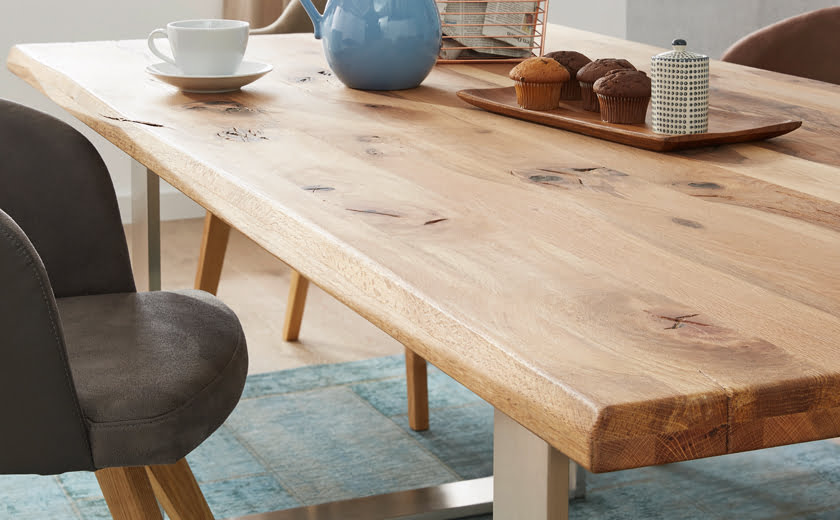 Trendi jedilnica les jedilna miza