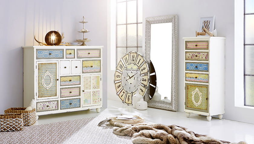 komode in omarice dekorativni dodatki