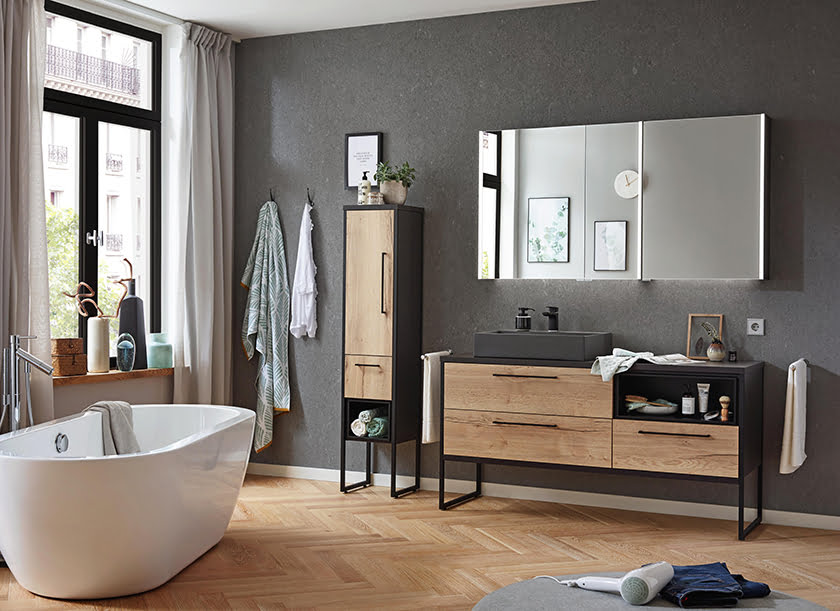 luksuzna moderna kopalnica industrijska les kovina banja ogledalo dekor tekstil