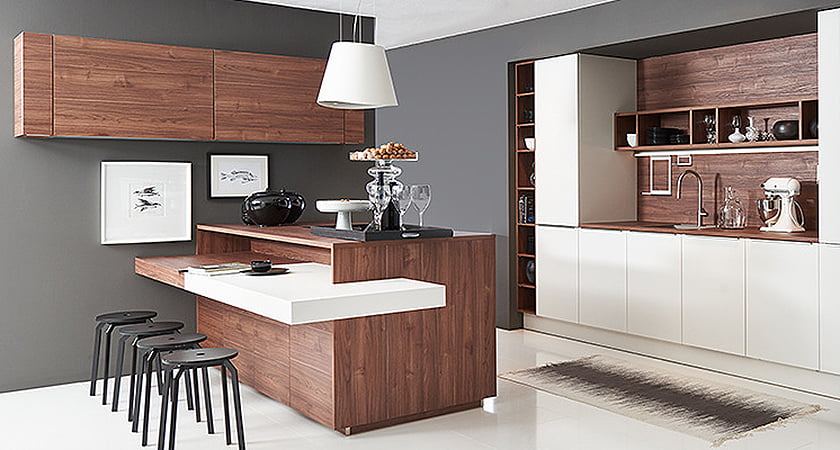 kuhinjski otok jedilna miza kombinacija