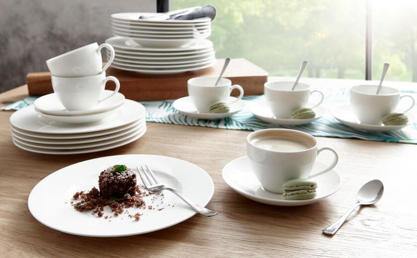 minimalističen jedilni servis