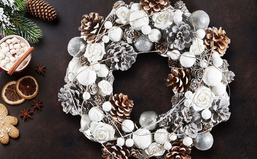 Srebrni božični venček
