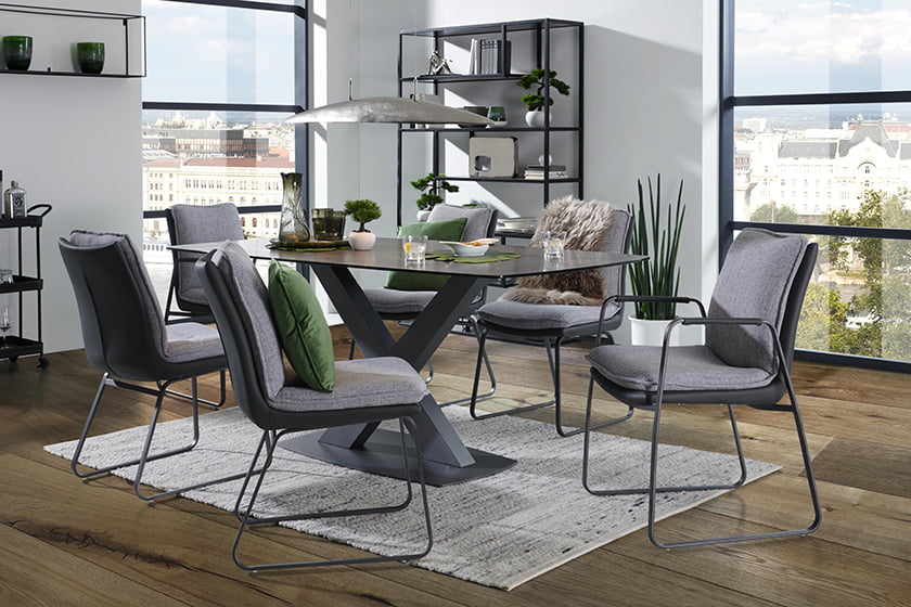 stoli industrijski blazine modno moderno umetna masa kovina