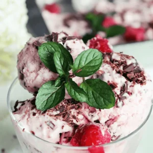 [RECEPT] Malinov sladoled s temno čokolado