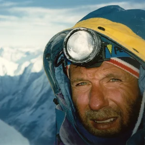 GoPro in Viki Grošelj na avanturi v Nepalu