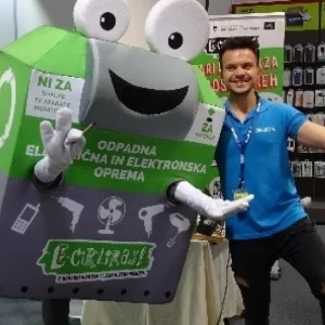 E-odpadke brezplačno oddajte v Big Bangovih poslovalnicah