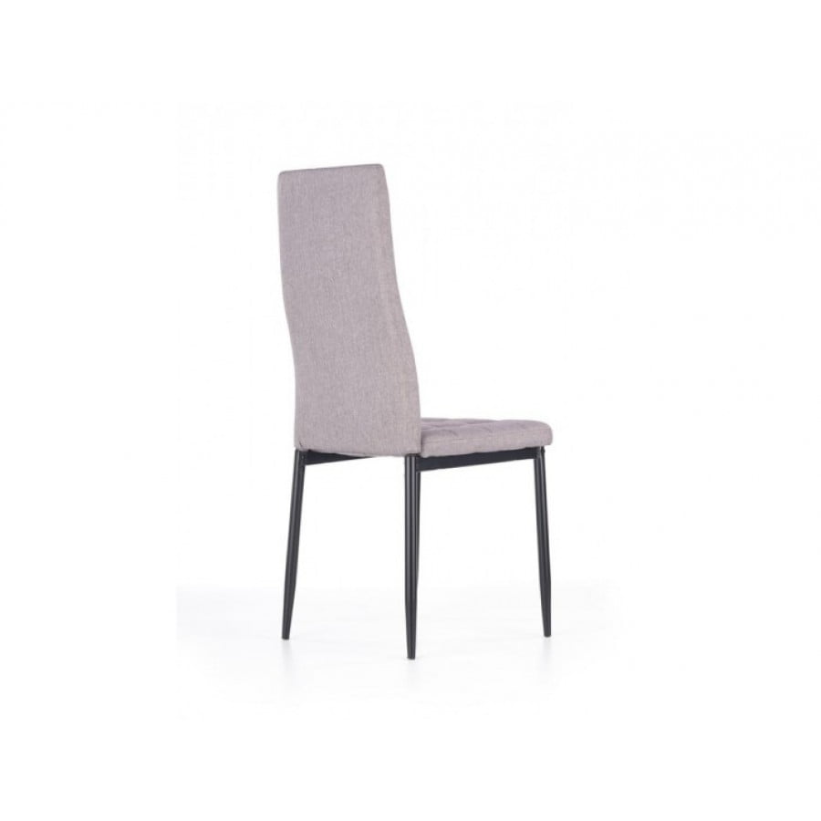 Jedilni stol KROM je stilski kuhinjski stol iz kvalitetnih materialov. Dimenzije: - D: 42 x Š: 47 x V: 98 x V(do sedišča): 45 cm Material: - Barvana kovina