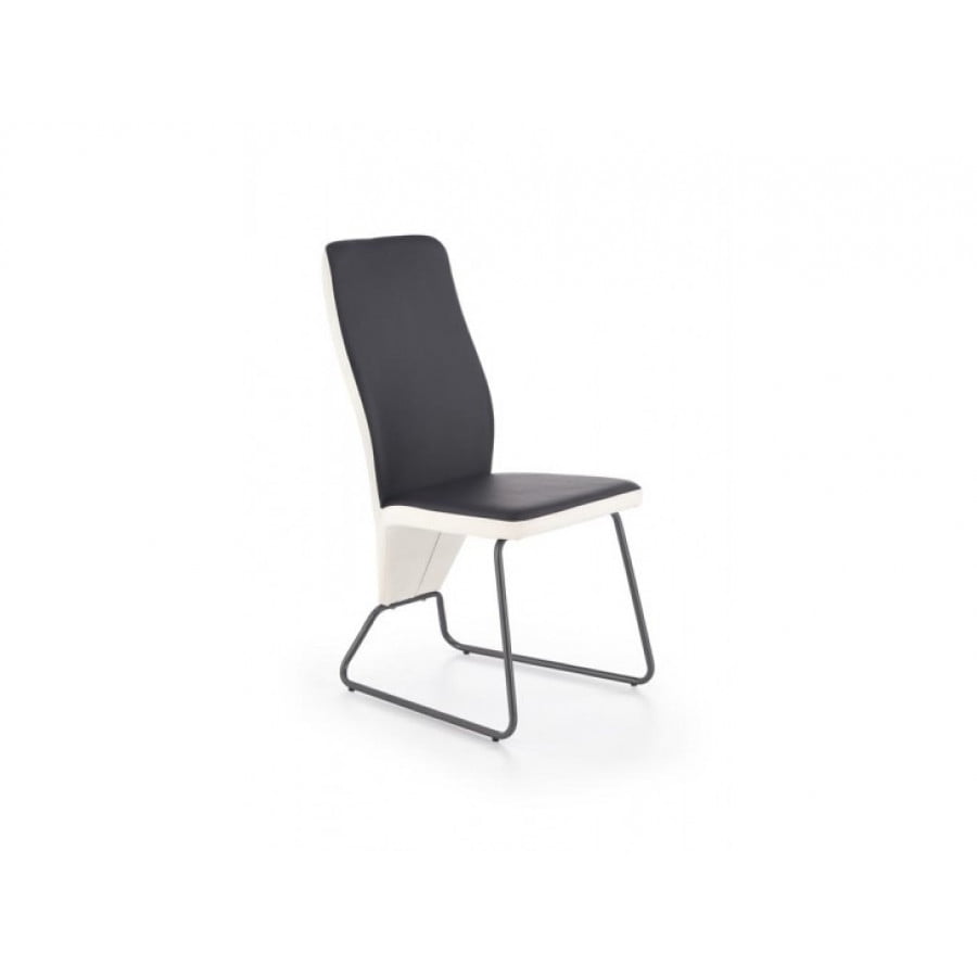 Kuhinjski stol FELICIA2 je sodoben stol iz kvalitetnih materialov. Ogrodje je iz barvane kovine, oblazinjenje pa iz umetnega usnja črno-bele barve. Dimenzije: