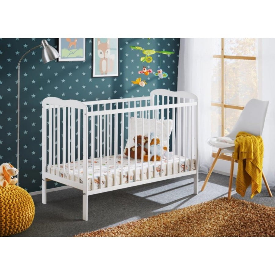 Otroška postelja CIK je moderna postelja primerna za otroške. Dobavljiva je v beli barvi. Izdelana je v EU. Dimenzije: - 65 x 124 x 89 Materijal: borov les