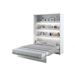 Navpična stenska postelja METULJ je primerna za vzmetnico 160 cm širine. Opremljena je z dodatnimi notranjimi policami.