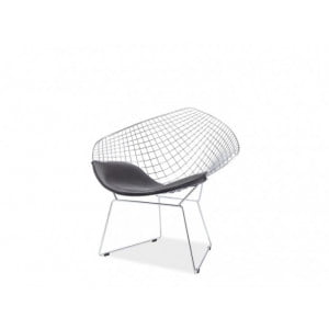 Dizajn tega stola je enostavno odličen. Njegova enostavnost in modernost vas bo navdušila. Dobavljiv v barvi kot na sliki. Nogice so iz croma. Sedež pa v