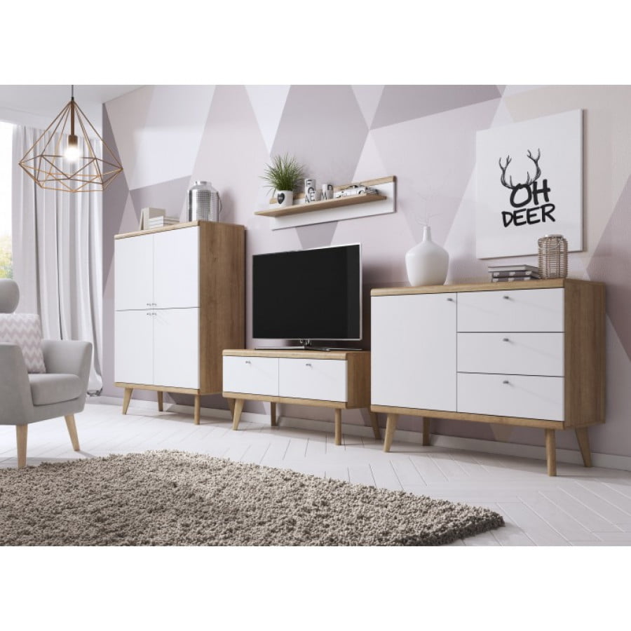 Elegantna dnevna soba s stilom skandinavskega sloga. Dobavljiva je v barvi svetli hrast//bela mat. Hrastove lesene noge, ABS robovi, vrata(ličnice) so MDF.