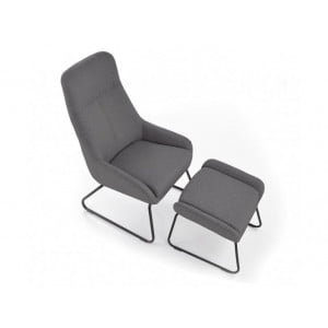 Dizajnerski fotelj BOLERI je primeren za dnevne sobe. Nogice so iz kovine. Sedež pa iz blaga. Barva blaga: -svetlo siva Dimenzija stola: višina: 107cm