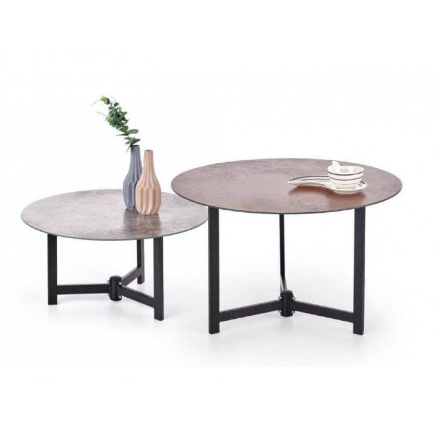 Klubska mizica LIDO vas bo navdušila. Narejena je iz kovine, mizna plošča pa iz stekla. Vašemu prostoru bo prinesla eleganco s svojo barvo in obliko. V