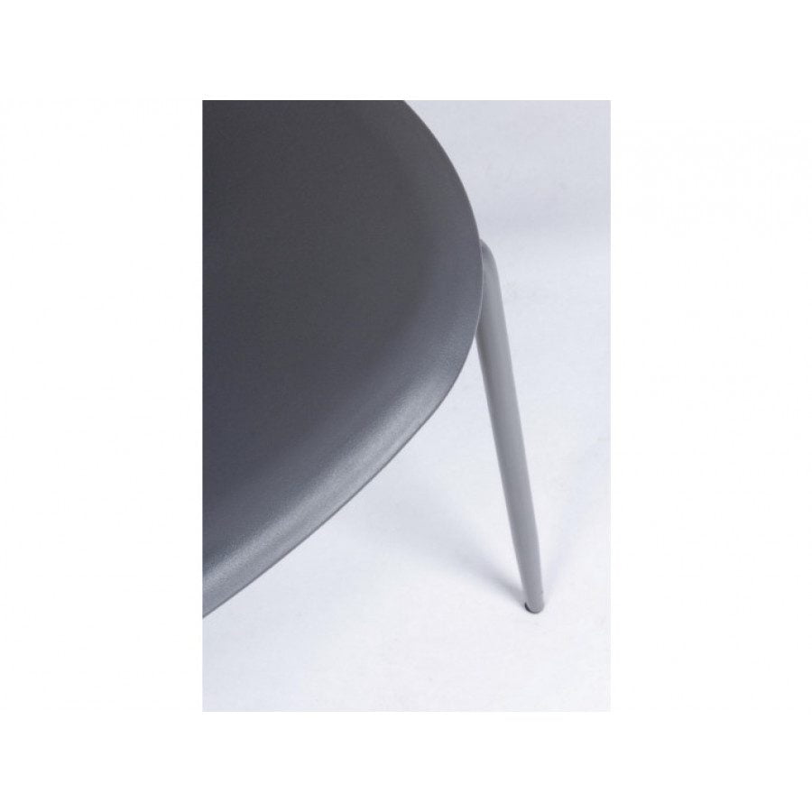Kuhinjski stol IRIS siva ima noge iz jekla, naslonjalo in sedalni del pa sta plastična. Material: - Jeklo - Plastika Barva: - Siva Dimenzije: širina: 45cm