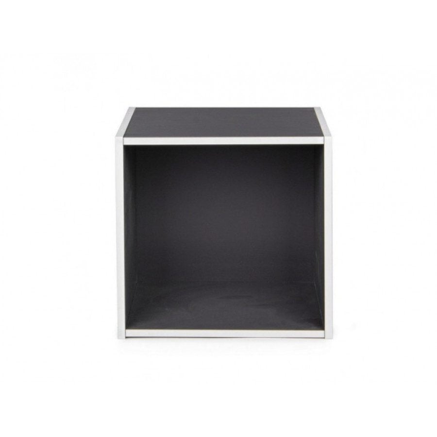 Okrasna kocka CUBO 2 siva je narejena iz vezane plošče v sivi barvi. Material: - Vezana plošča Barva: - Siva Dimenzije: širina: 35cm globina: 29,2cm