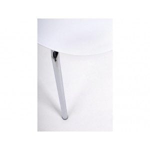 Jedilni stol TESSA je dobavljiv v beli barvi. Naslonjalo in sedež sta iz plastike. Noge so kovinske. Dimenzije: širina: 50cm globina: 49,5cm višina: 82cm