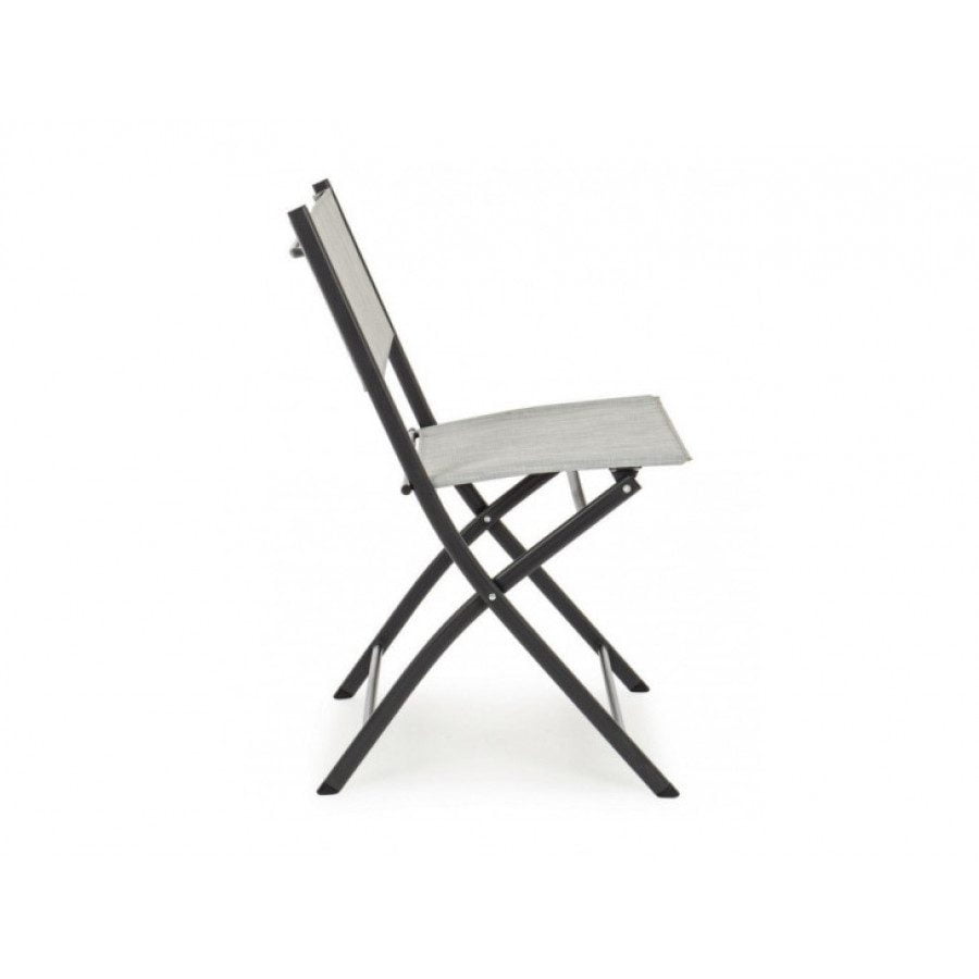 Zložljivi vrtni stol MARTINEZ siva ima jekleni črni okvir, sedež in hrbet sta iz tekstila. Material: - Jeklni okvir - Tekstil Barva: - Siv tekstil - Črni