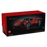 Iz serije LEGO® Technic™ Ultimate Car Concept prihaja impresivna konstrukcija za odrasle ljubitelje Ferrarija. Vstopite v območje popolne pozornosti