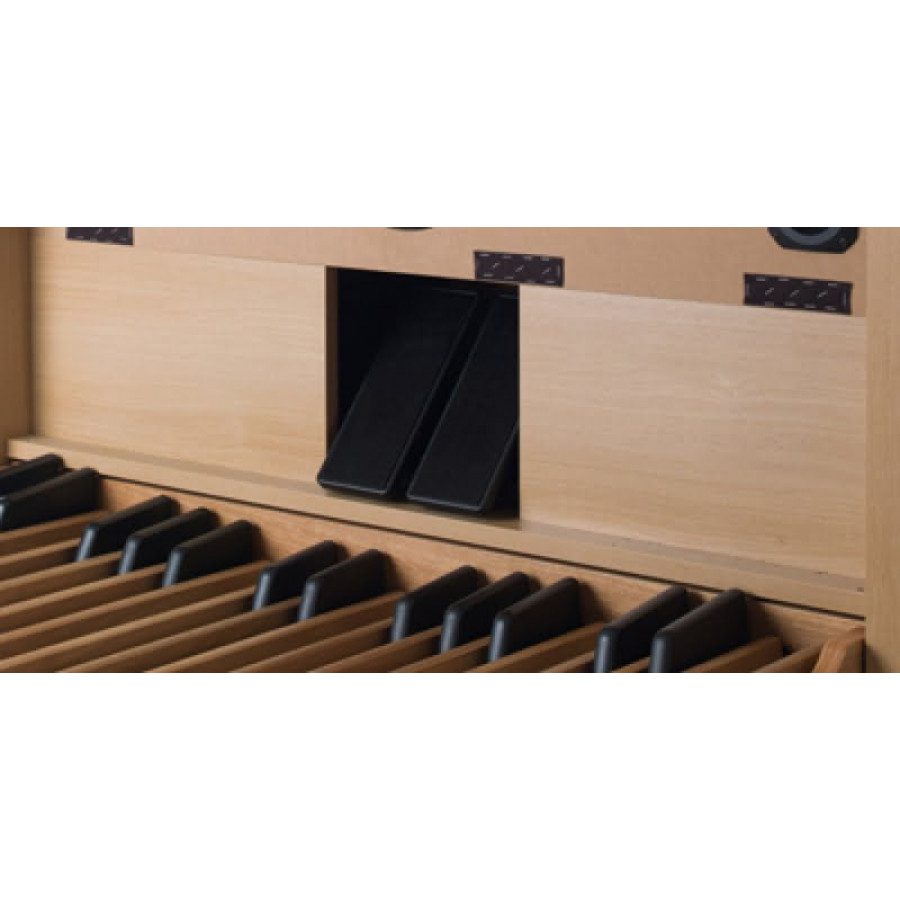VISCOUNT CHORUM 40 digitalne sakralne orgle - Orgle Viscount Chorum 40 s svojimi 2 manuali, 31 glasovi in ​​priročnim pedalnim delom zagotavljajo pristno