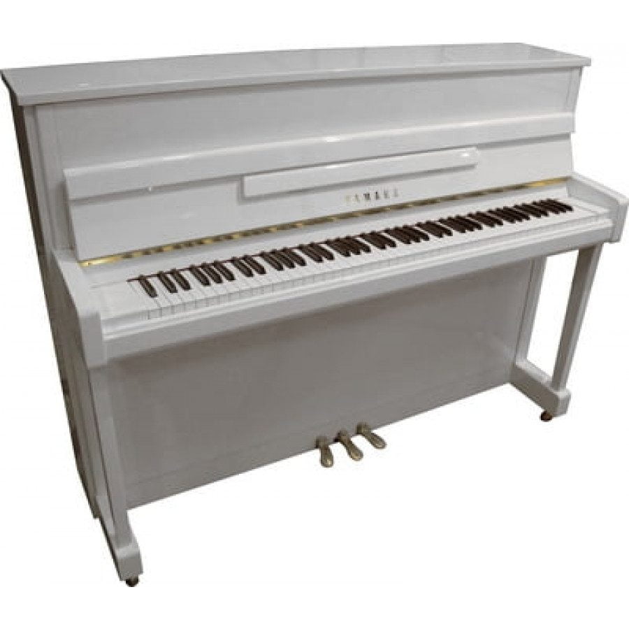 Yamaha B2 PE - Pianino Yamaha, primeren tako za začetnike kot za zahtevnejše pianiste. Novi model instrumenta B2 ima novo masivno resonančno ploščo, bolj