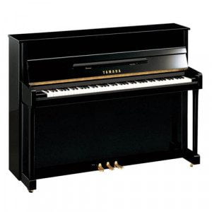 Yamaha B2 PE - Pianino Yamaha, primeren tako za začetnike kot za zahtevnejše pianiste. Novi model instrumenta B2 ima novo masivno resonančno ploščo, bolj