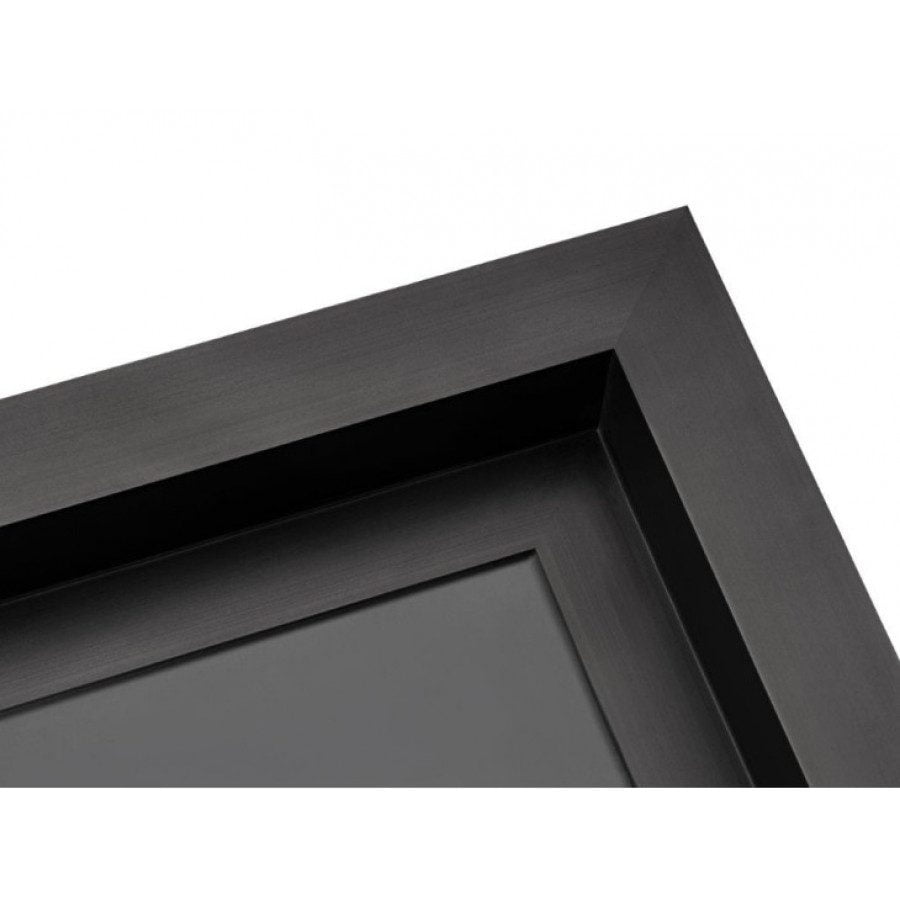 Kopalniško ogledalo ALEXA 80 je narejeno iz kvalitetnih materialov in vsebuje črni okvir. Dimenzije: - V: 83 cm x G: 68 cm