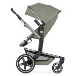 vrečo za noge in sončnik).Joolz Day+ ima prostorno košaro