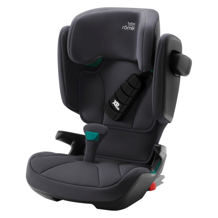 Varnost na najvišjem nivojuNova generacija legendarnega avtosedeža Kidfix. Po najnovejših varnostnih kriterijih testiran nudi avtosedež Britax Römer Kidfix i-Size v skladu s standardom R129 odlično varnost in udobje. Avtosedež je primeren za otroke od 3