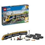 zapiskaj s piščalko in poženi! Pravočasno dostavi tovor in poskrbi