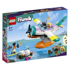 Lego® Friends Trgovina z bomboni v Heartlake CityjuObisk trgovine s sladkarijami je takšen posladek! Leo je pripeljal mlajšo sestrico Albo