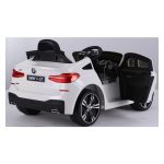 Podajte se na pustolovsko raziskovanje okolja s svojim prvim BMW. Očaral vas bo s svojim videzom