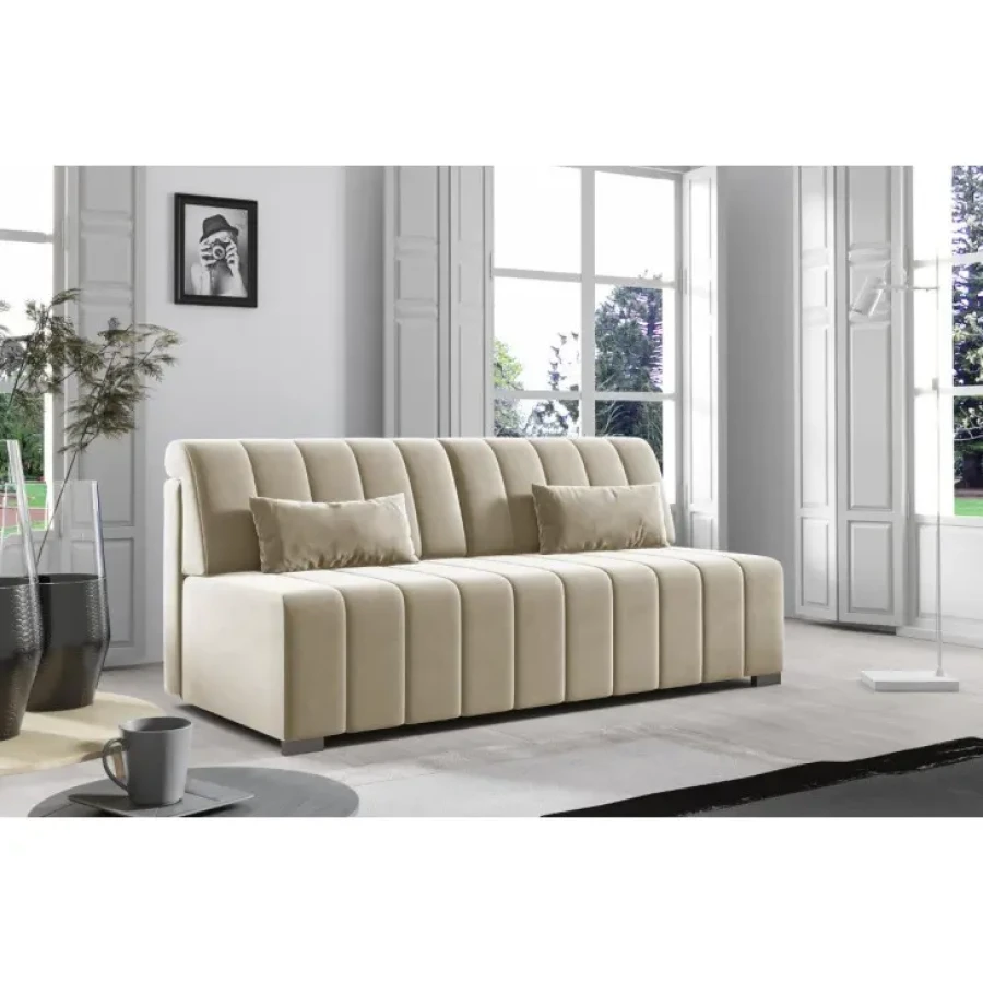 Kavč SOFIA je idealen kos pohištva, da popestri prostor. Je odlična garnitura po odlični ceni. Narejen je iz kvalitetnih materialov in kakovostnega blaga.