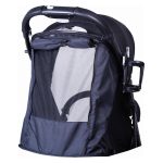 ki je hkrati tudi modni dodatek za ponosno mamico. Vam in vašemu malčku bo prava družba skozi ves dan.Detajli iz eko usnja: ročaj in varovalo