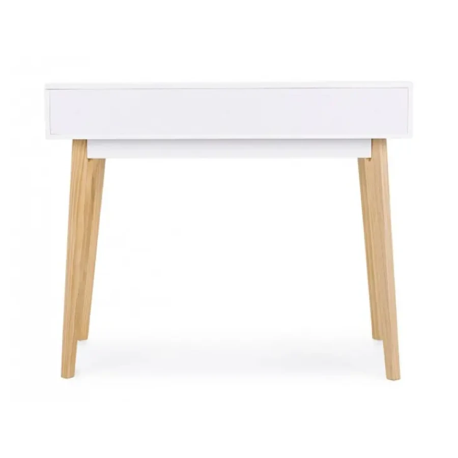 Pisalna miza TORONTO 110X60 ima noge iz borovega lesa in površino iz MDF-ja, s svojo eleganco je primerna za vsak prostor. Ima tri predale v katere, lahko