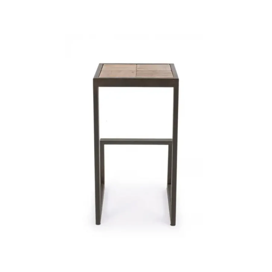 Barski stol BLOCKS ima kovinsko ogrodje, sedišče je v videzu jelovine. Dimenzije: širina: 36cm globina: 32cm višina: 70cm