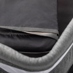 S priloženimi trakovi boste posteljico Bliss lahko varno pritrdili na svojo posteljo. S tem boste lahko svojemu otroku nudili svojo bližino ves čas.