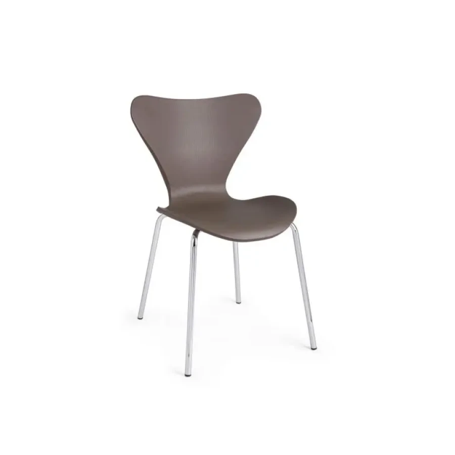 Jedilni stol TESA je dobavljiv v rjavi barvi. Naslonjalo in sedež sta iz plastike. Noge so kovinske. Dimenzije: širina: 50cm globina: 49,5cm višina: 82cm