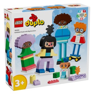 Spodbudite malčkovo ustvarjalnost in mu pomagajte raziskovati čustva s kompletom LEGO® DUPLO® Town sestavljivi ljudje z močnimi čustvi. Predšolski otroci vedno znova sestavijo 5 likov