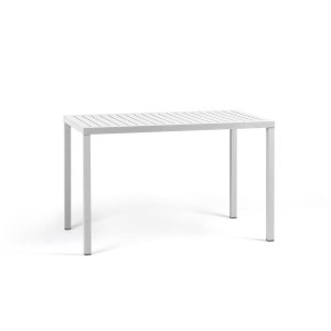 Kvadratna vrtna miza CUBE 80 proizvajalca NARDI, je oblikovana minimalistično, njena struktura pa je solidna in trdna. Mizna plošča je izdelana iz