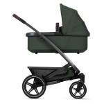 Od mestnih ulic do čudovite narave. Celoletna zaščita v košari in velika kolesa naredijo terensko vožnjo popolnoma udobno. Joolz najmočnejši in prostoren voziček je pripravljen za rast z vašo družino in ponuja ogromno možnosti razširitve. Ob nakupov dodatkov