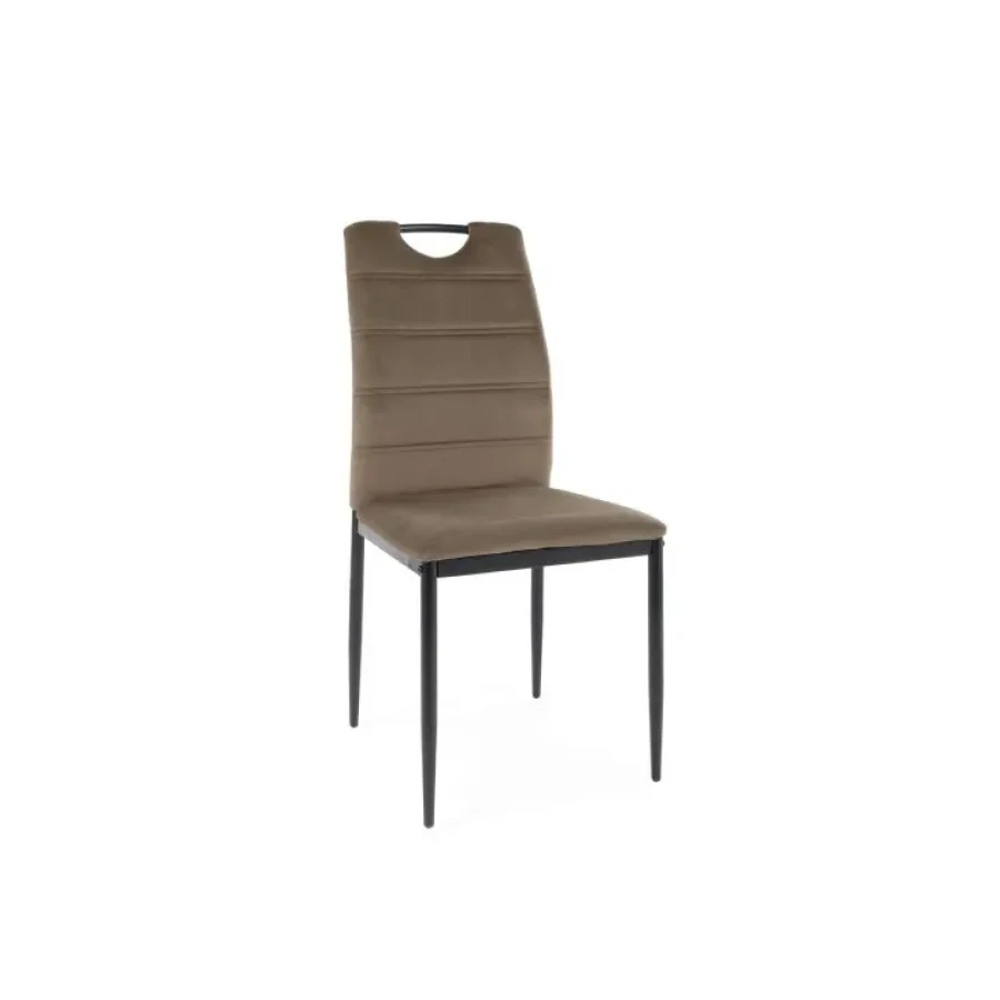 Jedilni stol ORI je narejen iz nežnega blaga in ogrodje iz črne mat kovine. Dobavljiv je v več barvah. Material: - Blago - Kovina Barve: - Bež - Svetlo
