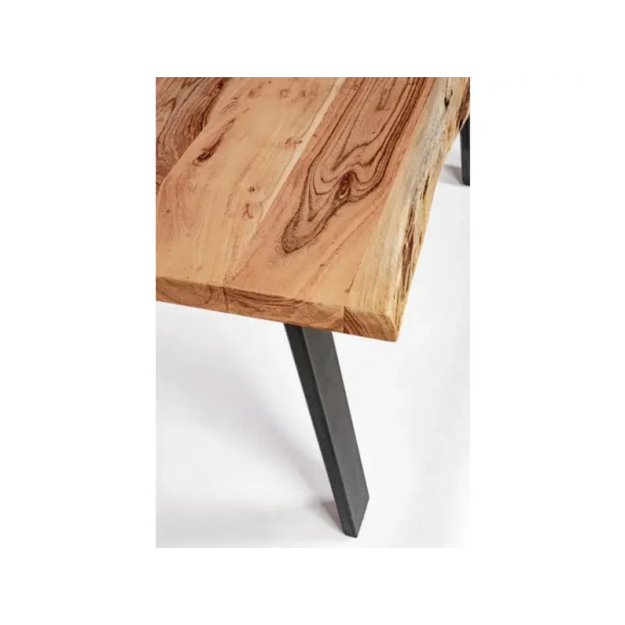Kuhinjska miza ARON 160X90 je elegantna kuhinjska miza, ki je primerna za vsak prostor. Mizna plošča je narejena iz akacijevega lesa z kovinskimi miznimi