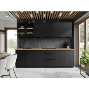 Kuhinjski blok SAŠA 260 cm je kuhinja v črni mat barvi. Kuhinja je izdelana iz oplemenitenih ivernih plošč debeline 16 mm in je oblečena v dekor, kateri
