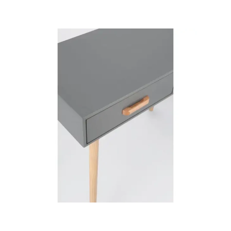 Miza ORDINARY 2C siva, je eleganten kos pohištva, ki popestri vaš prostor. Noge so narejene iz borovega lesa z MDF ploščo. Predali so narejeni iz lesa