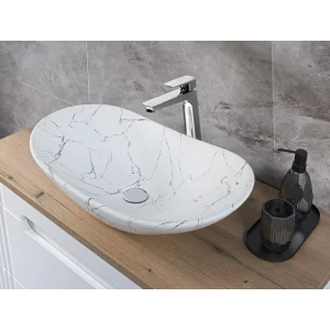 Nadpultni kopalniški umivalnik MERI je narejen iz keramike v beli mat barvi z vzorcom marmorja. Vsaki kopalnici bo dodal izgled elegance ter modernosti.