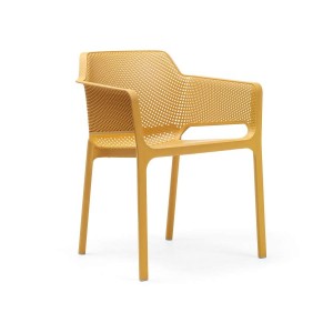 Vrtni stol NET v Senape barvi. Vrtni stol NET v Senape rumeni barvi od priznanega Italijanskega proizvajalca NARDI. Moderni vrtni stol z radialnim vzorcem