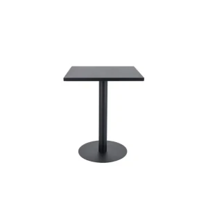 Barska miza PRESTON kvadratne oblike. Miza je primerna za gostinske lokale, za notranjo kakor tudi zunanjo uporabo. Mizna plošča in mizno podnožje sta iz