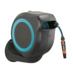 GARNITURA ZA ZALIVANJE GARDENA STENSKI NOSILEC ZA CEV 25 ROLL-UP AUTOMATIC